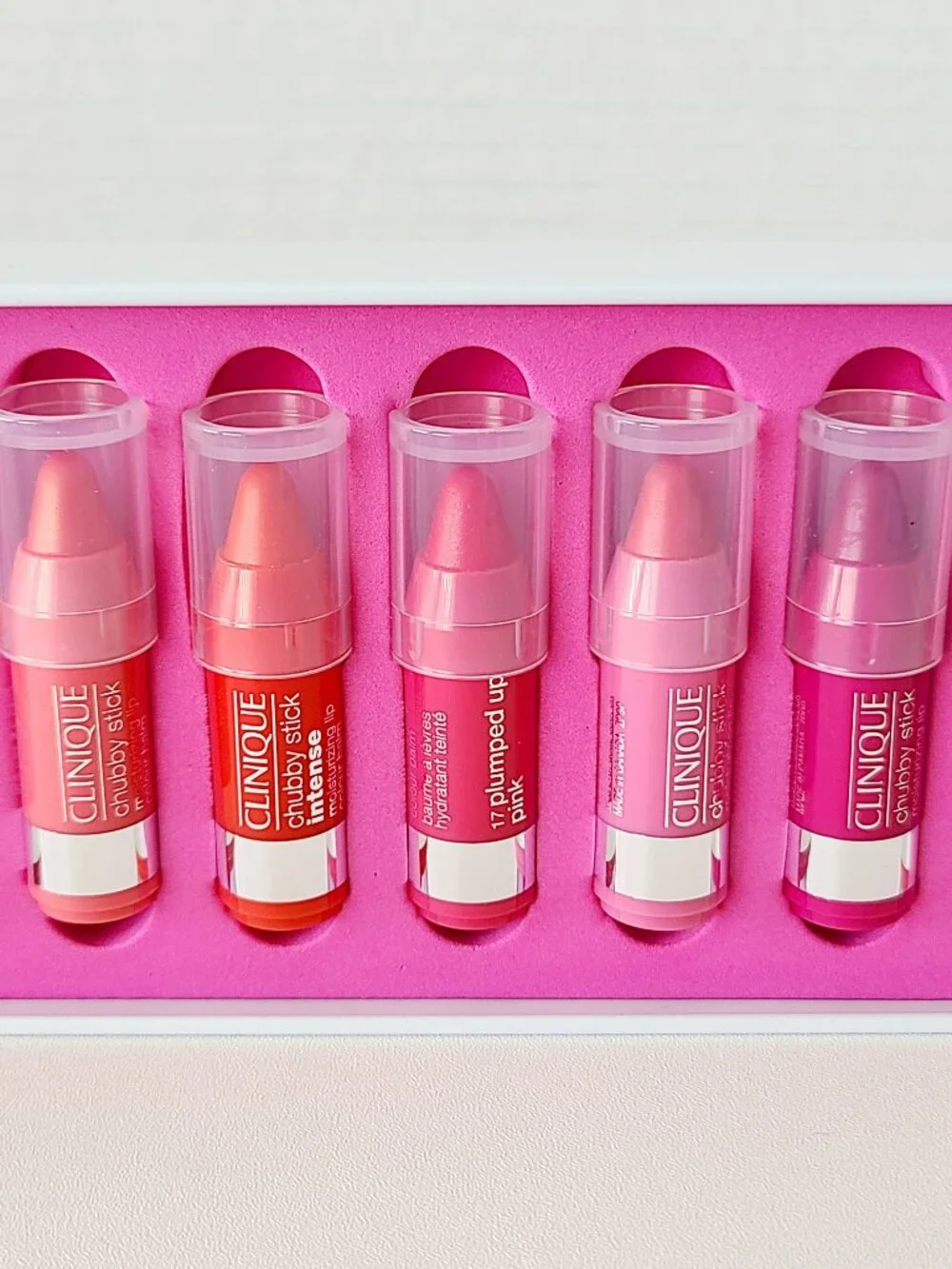 CLINIQUE The Chubbettes 20pc Chubby Stick Moisturizing Lip Colour Balm MINIs Set